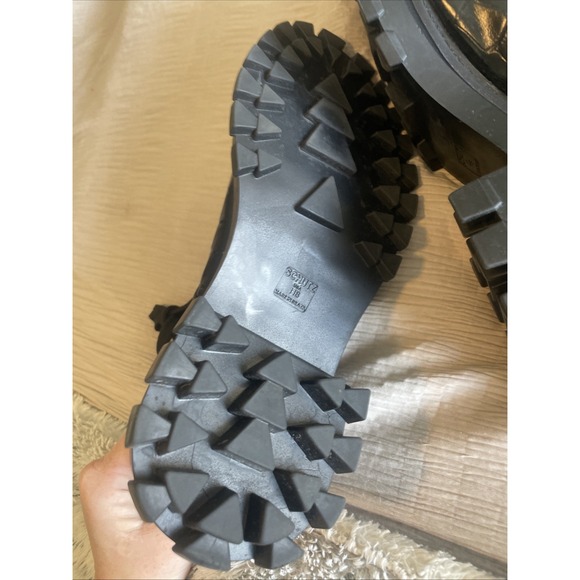 Schutz Orly Leather Croc Boots Black Lug Rubber Sole Combat Lace‎ Up Sz 11  Goth - Picture 6 of 9